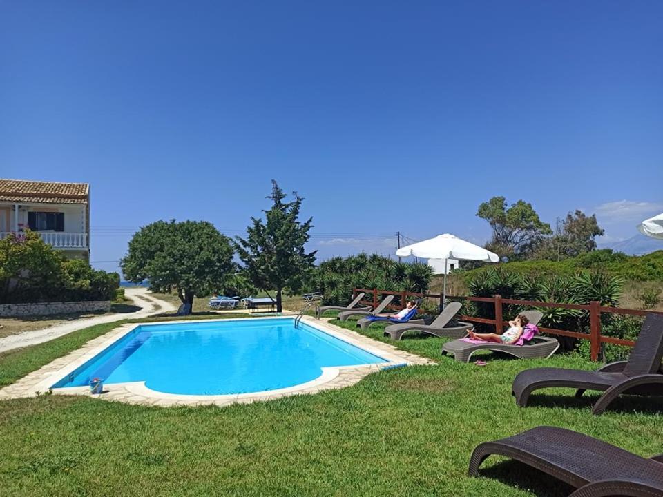 Elli Beach Apartments And Studios Almiros Beach Екстериор снимка