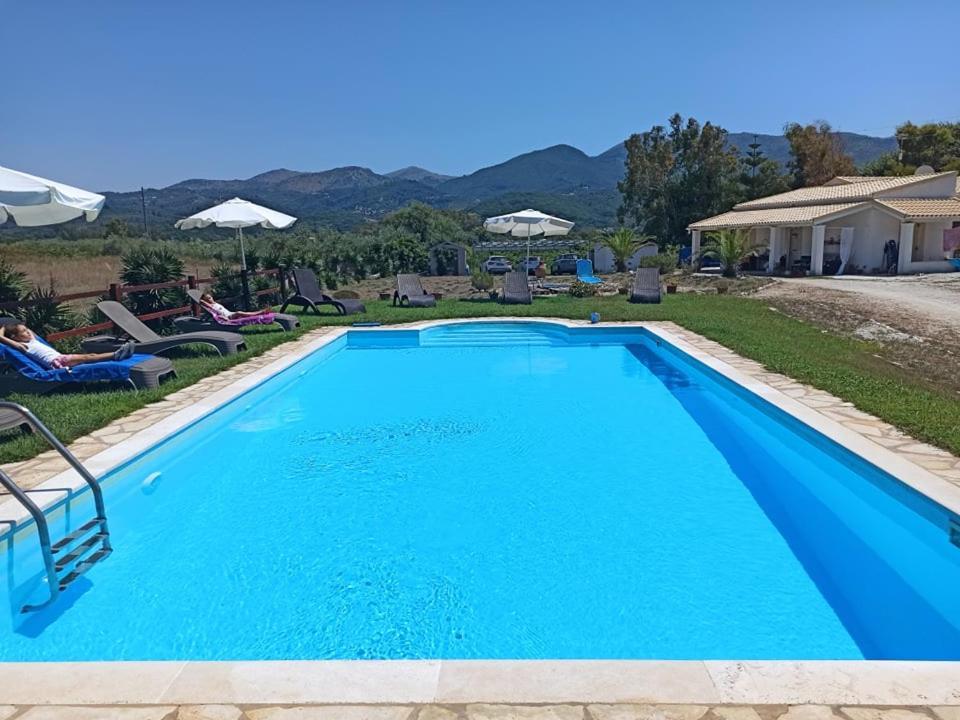 Elli Beach Apartments And Studios Almiros Beach Екстериор снимка
