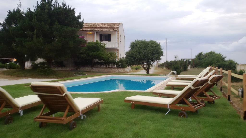 Elli Beach Apartments And Studios Almiros Beach Стая снимка