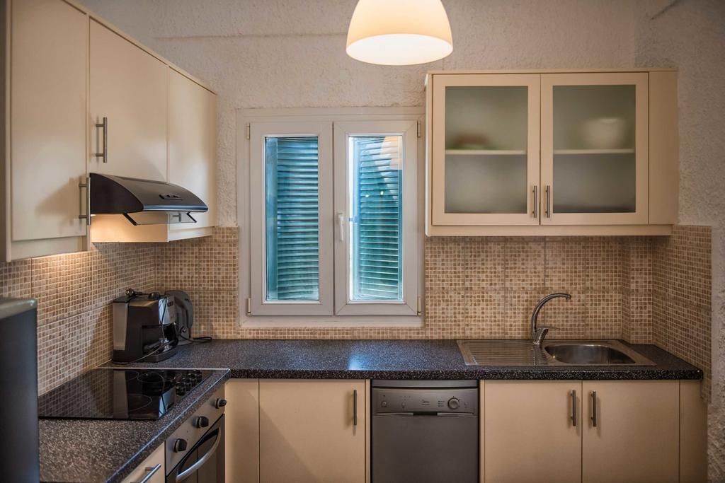 Elli Beach Apartments And Studios Almiros Beach Екстериор снимка